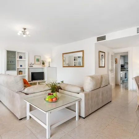 Apartment Zafiro - Plusholidays *